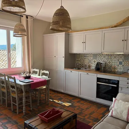 Les Aurochs Bed & Breakfast Grimaud Exterior photo